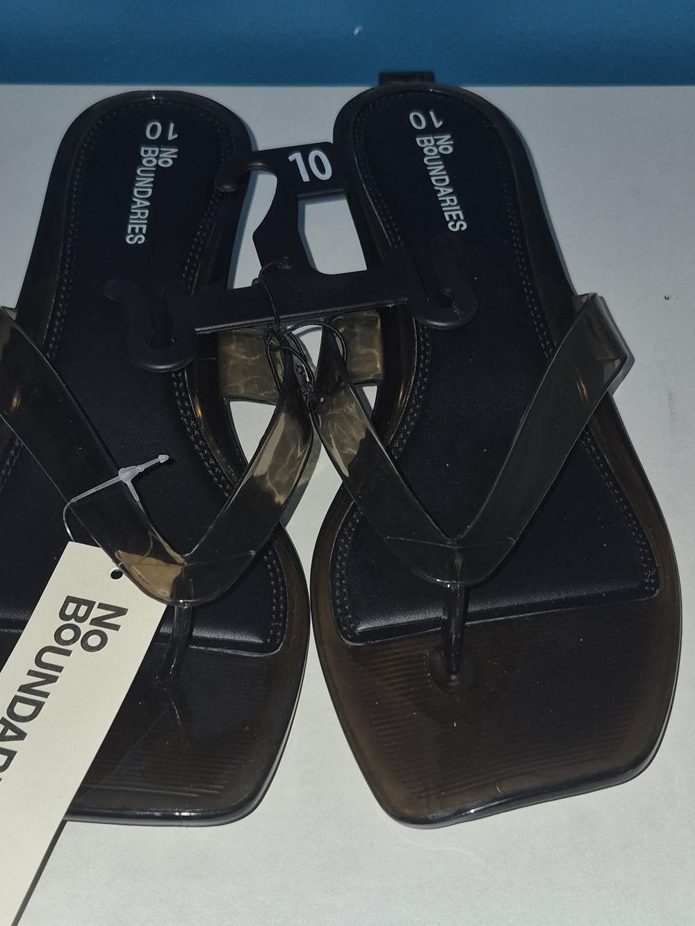 No Boundaries Women's Black Clear Strap Flip Flop Sandals